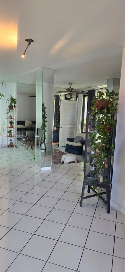 3564 Magellan Cir, Unit 211-1, Aventura, FL 33180 Photo