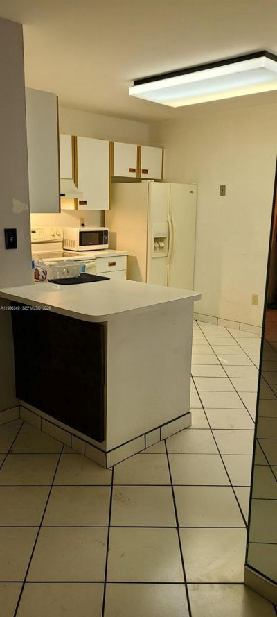 3564 Magellan Cir, Unit 211-1, Aventura, FL 33180 Photo