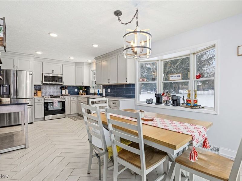 8975 Highland Drive, Westfield Center, OH 44251 Photo 12