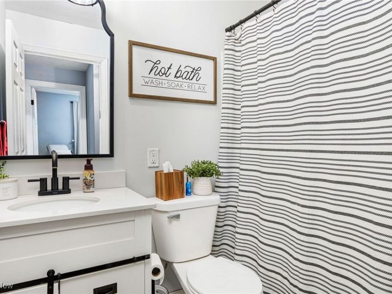 8975 Highland Drive, Westfield Center, OH 44251 Photo 25