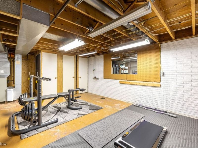 8975 Highland Drive, Westfield Center, OH 44251 Photo 27