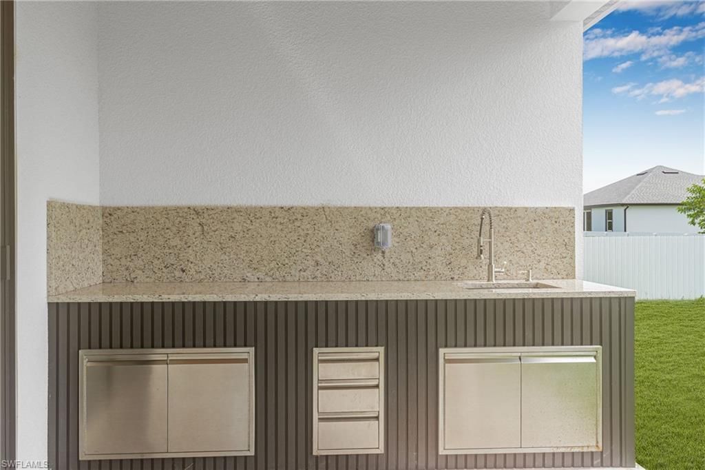 529 Kilgour Ave , Lehigh Acres, FL 33974 Photo