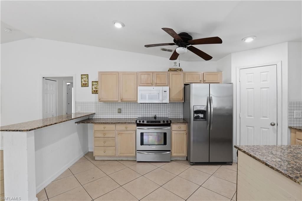 530 7th St Sw, Naples, FL 34117 Photo