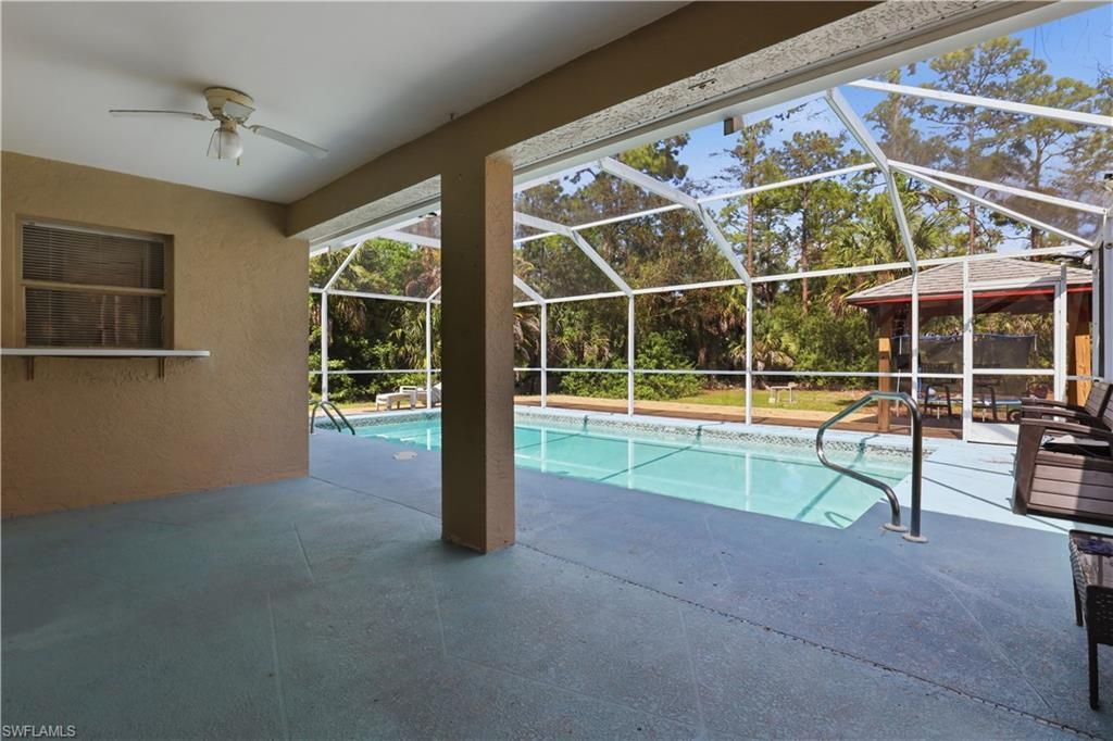 530 7th St Sw, Naples, FL 34117 Photo