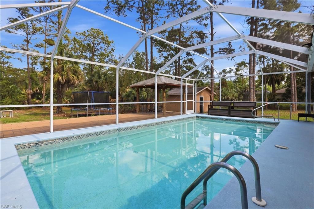 530 7th St Sw, Naples, FL 34117 Photo