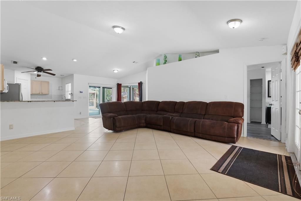 530 7th St Sw, Naples, FL 34117 Photo
