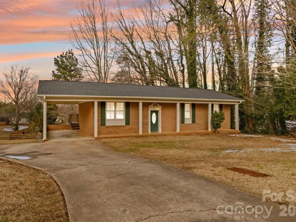 535 Log Barn Road, Salisbury, NC 28146