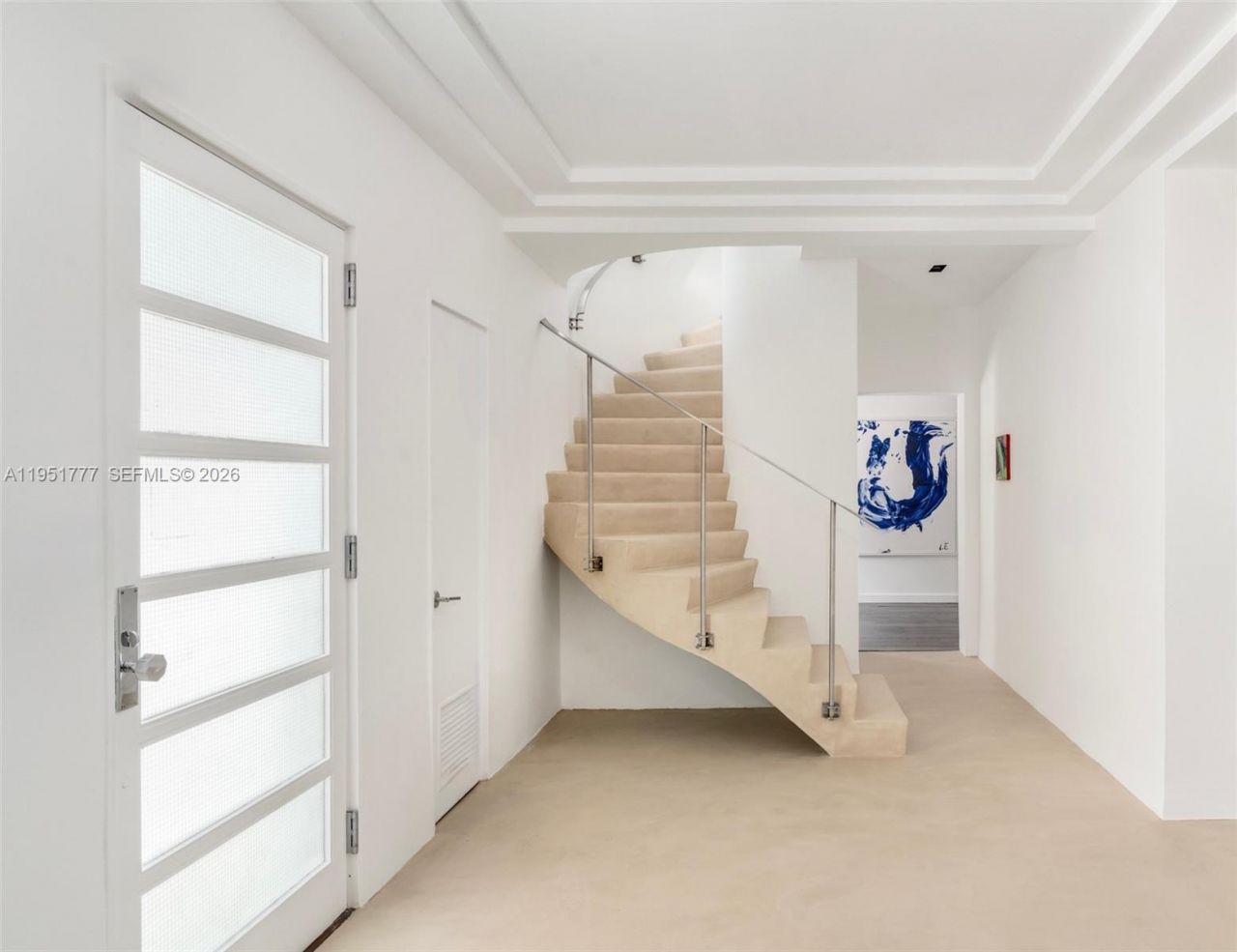 3325 Pine Tree Dr, Miami Beach, FL 33140 Photo