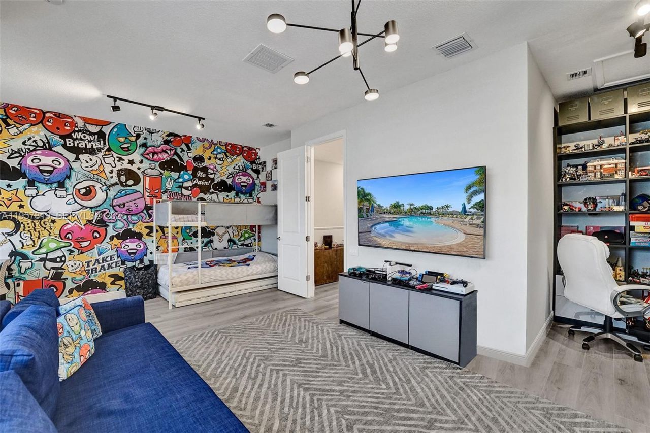 1033 Eucalyptus Dr, Hollywood, FL 33021 Photo