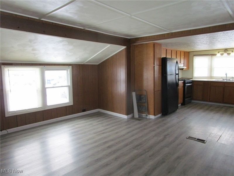 183 1626 E 51st Street, Ashtabula, OH 44004 Photo 12