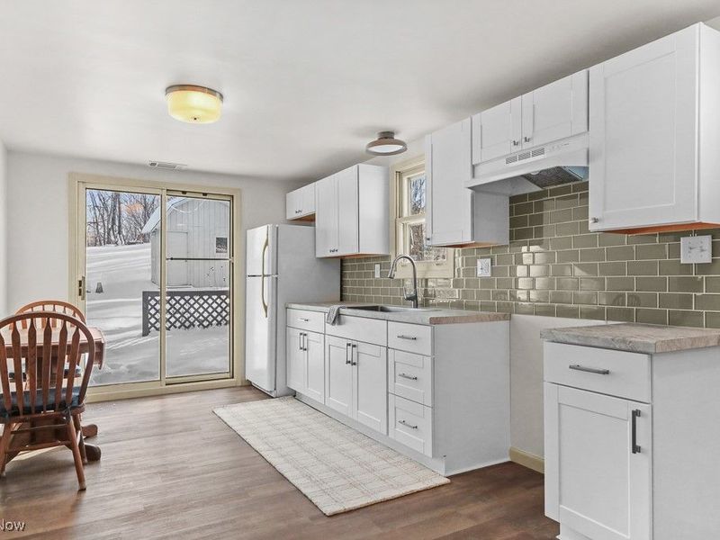 961 Crestline Drive, Akron, OH 44312 Photo 13