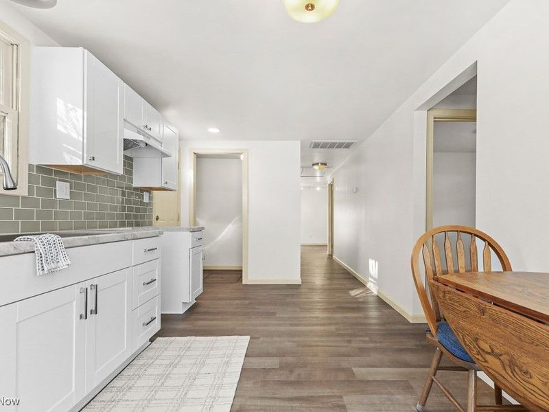 961 Crestline Drive, Akron, OH 44312 Photo 14