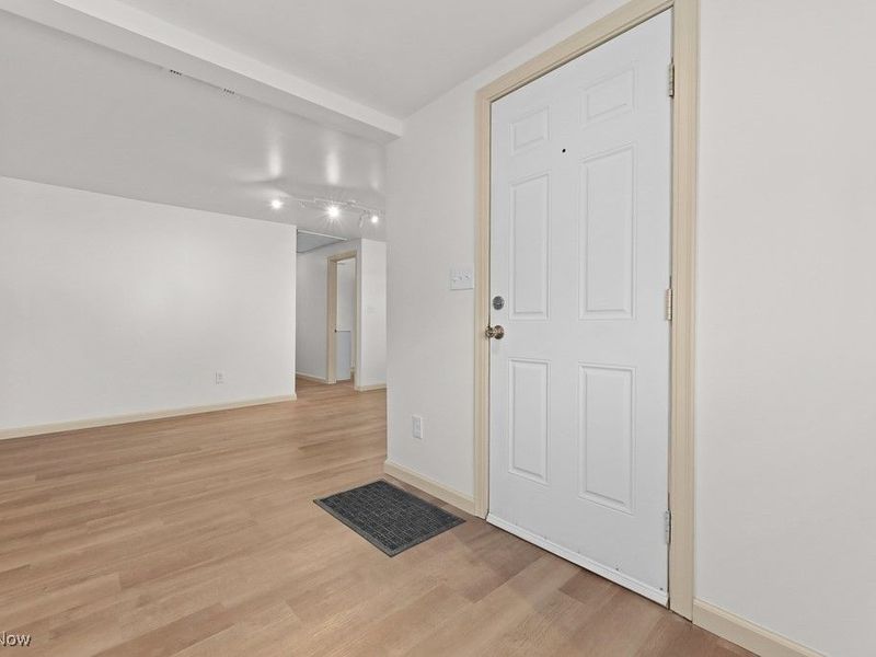 961 Crestline Drive, Akron, OH 44312 Photo 18