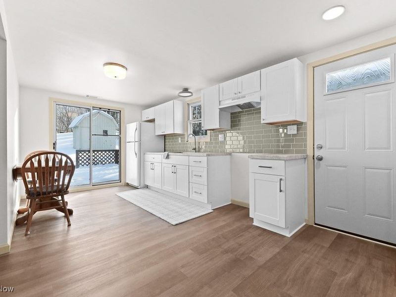 961 Crestline Drive, Akron, OH 44312 Photo 8