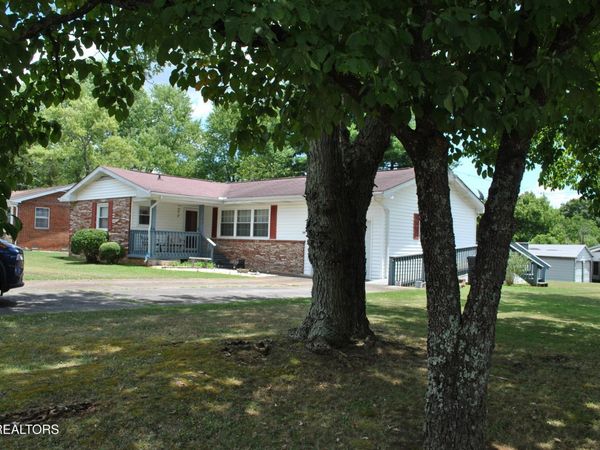 2024 Radiance Drive, Knoxville, TN 37912