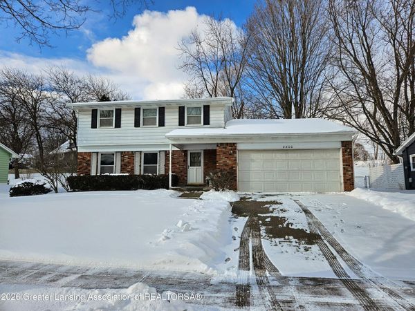 2800 Tecumseh River Road, Lansing, MI 48906