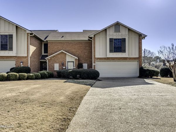 132 Pleasant Grove Drive, Brandon, MS 39042