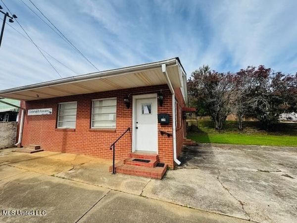 220 Canal Street, McComb, MS 39648