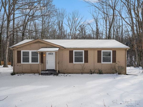 2117 Ferry Rd , Clarksville, TN 37040