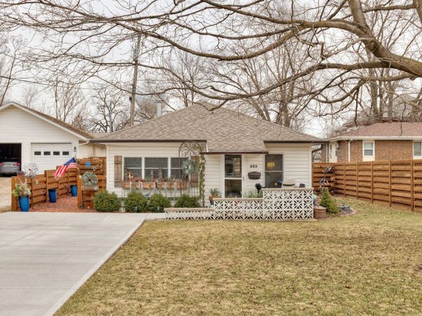 425 6th Street, Nevada, IA 50201