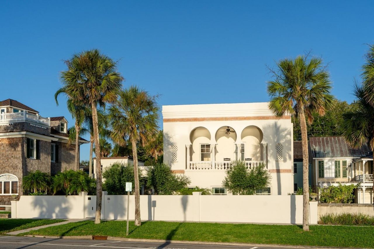 174 Avenida Menendez, Saint Augustine, FL 32084 Main Photo