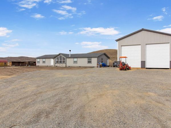 161 Horseshoe Loop, Fairfield, ID 83327