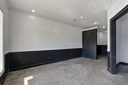 9898 Merry Ln. photo 4