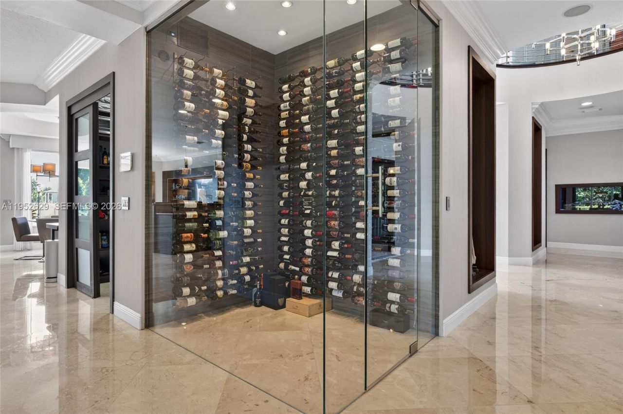 11356 Canyon Maple Blvd, Davie, FL 33330 Photo