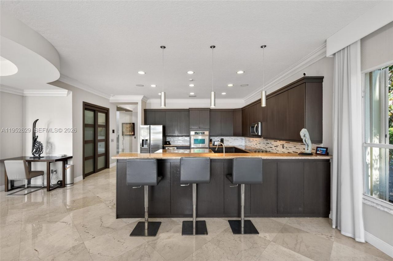 11356 Canyon Maple Blvd, Davie, FL 33330 Photo