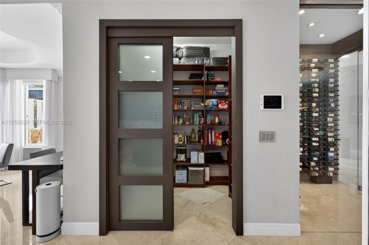 11356 Canyon Maple Blvd, Davie, FL 33330 Photo