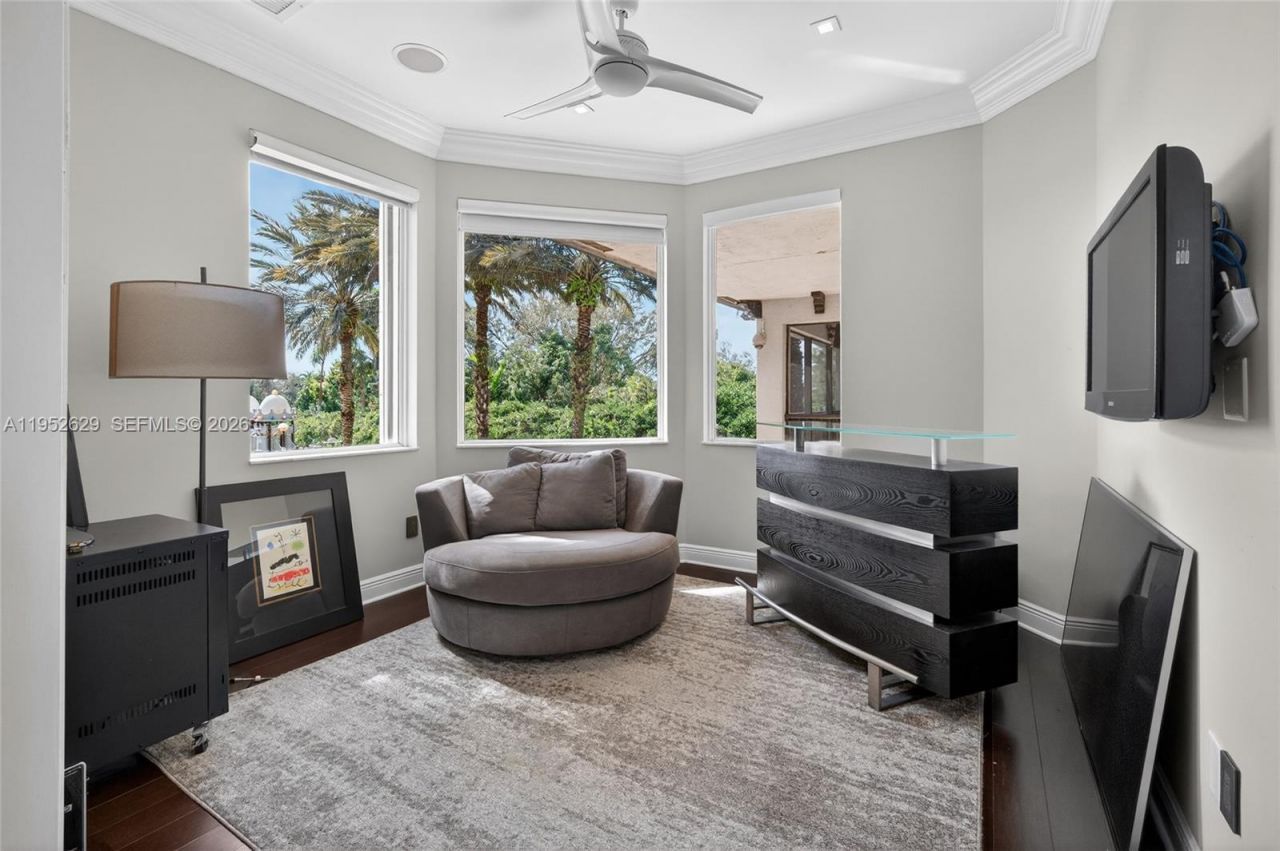 11356 Canyon Maple Blvd, Davie, FL 33330 Photo