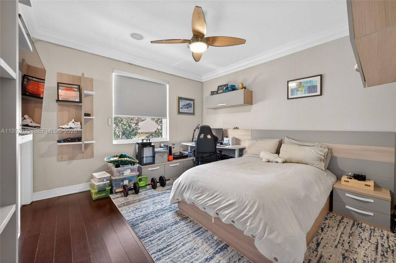 11356 Canyon Maple Blvd, Davie, FL 33330 Photo