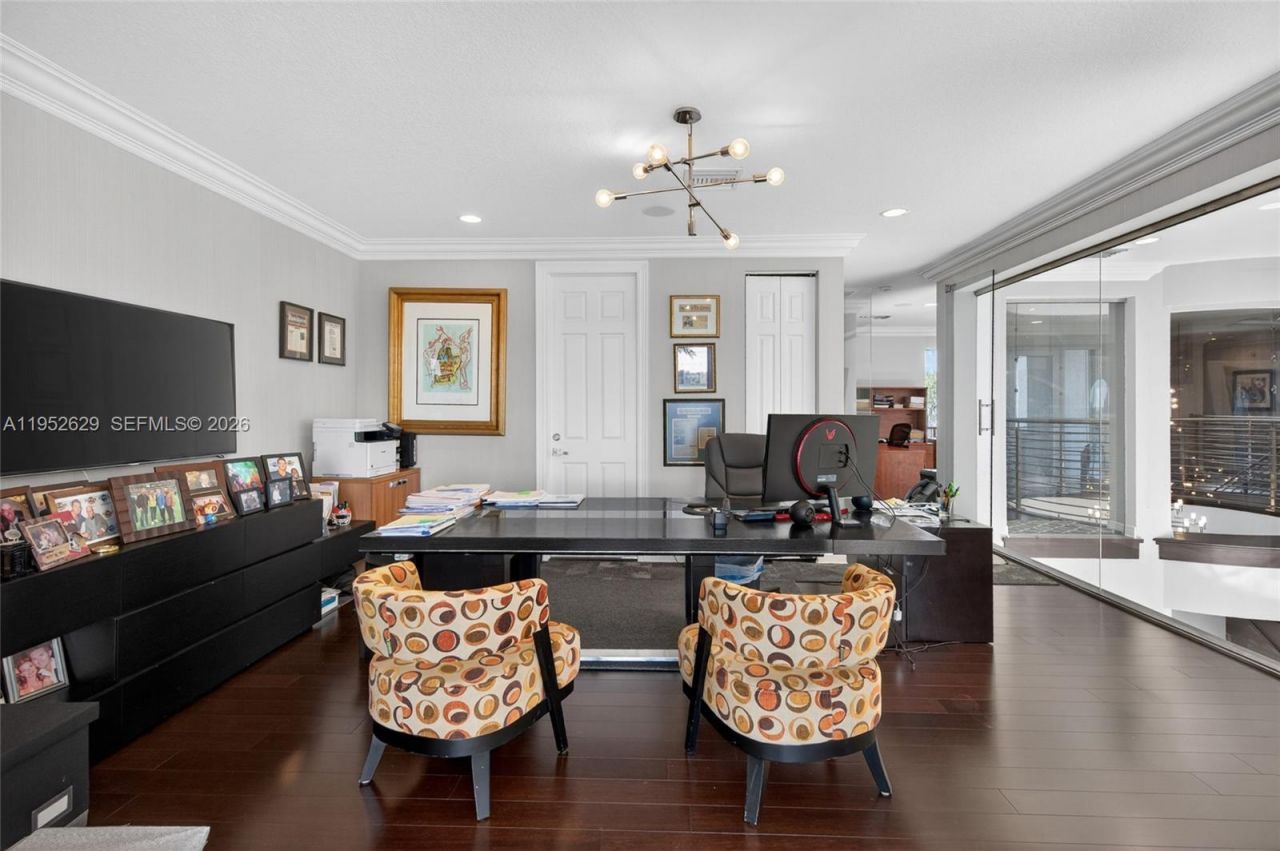 11356 Canyon Maple Blvd, Davie, FL 33330 Photo