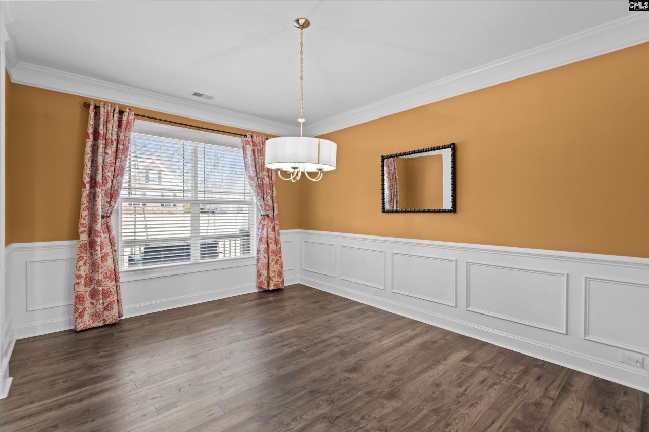 204 Chamois Court  Photo 10