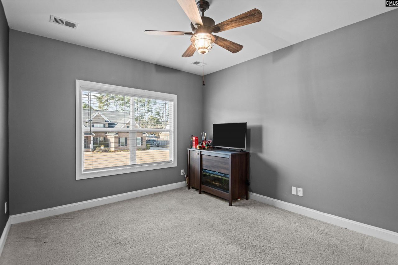 204 Chamois Court  Photo 34