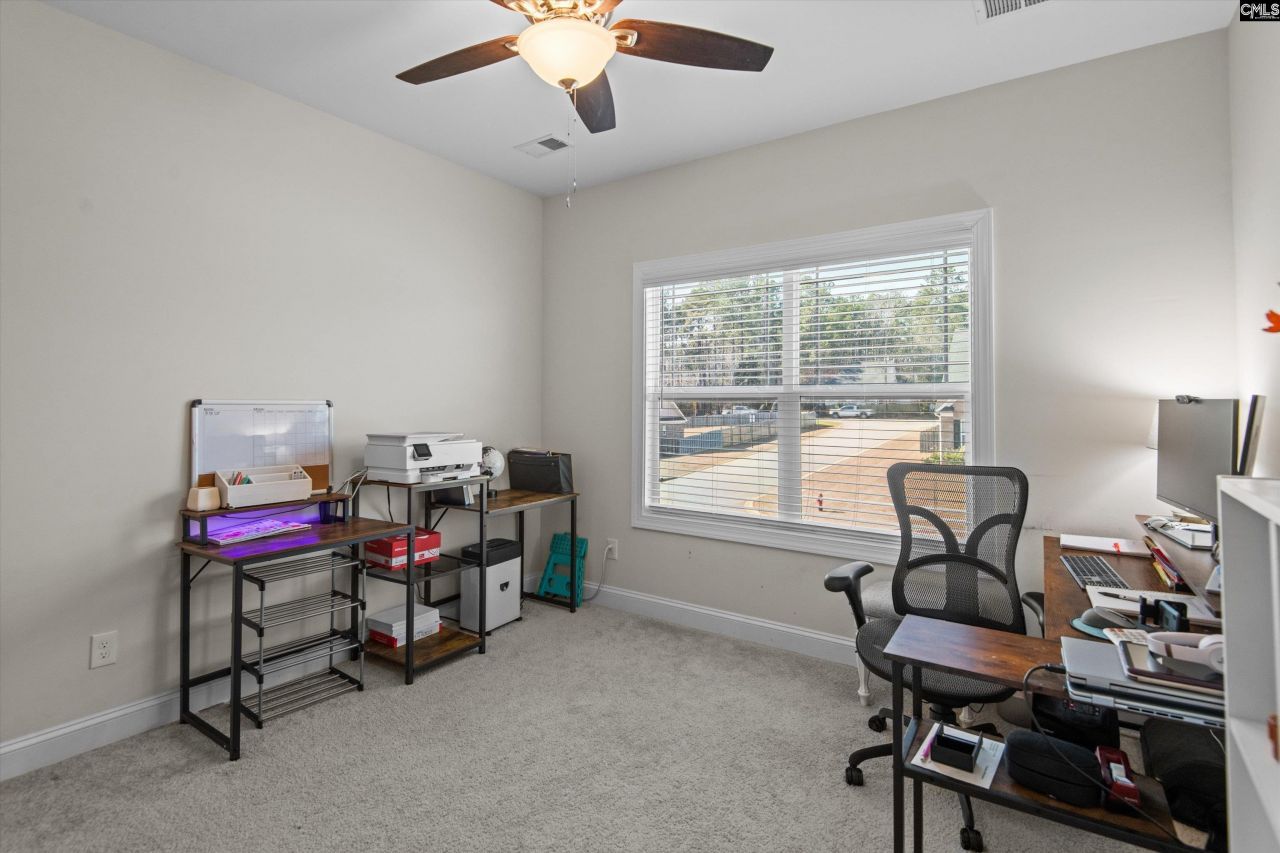 204 Chamois Court  Photo 38