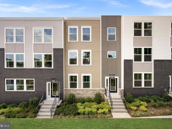 16992 ALICIA AVENUE, DUMFRIES, VA 22026