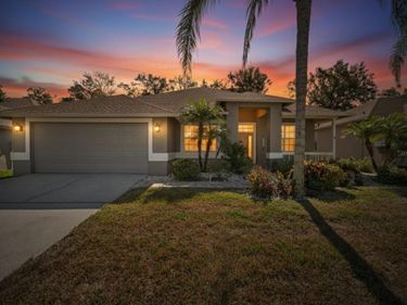 3522 FOX SQUIRREL LANE, VALRICO, FL 33596