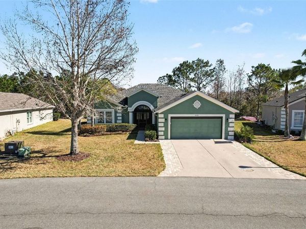 10118 CLEGHORN DRIVE, SAN ANTONIO, FL 33576