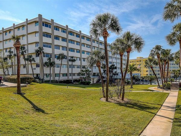 100 BLUFF VIEW DRIVE, Unit 514A, BELLEAIR BLUFFS, FL 33770