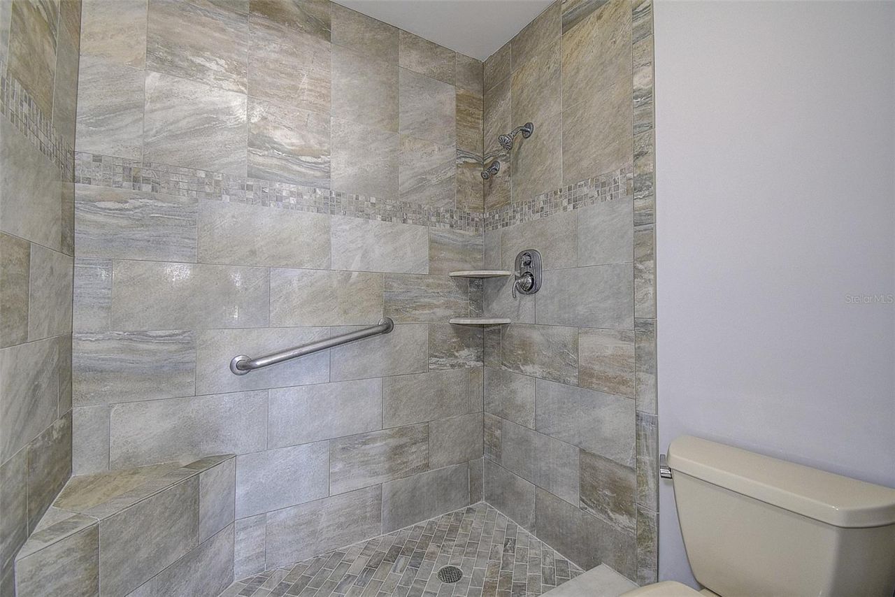 100 Bluff View Drive, Unit 514A, Belleair Bluffs, FL 33770 Photo