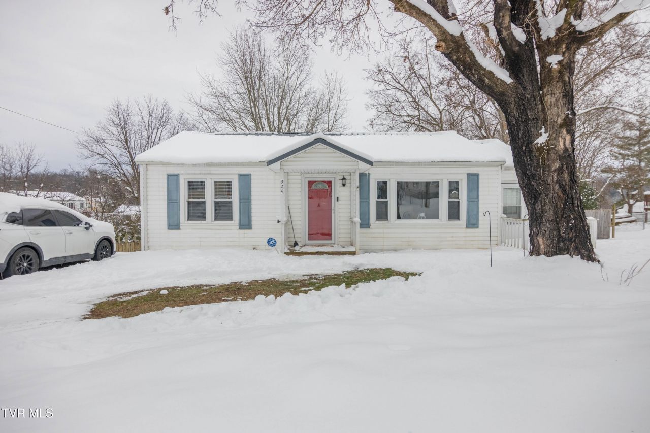 324 Juniper Street, Greeneville, TN 37745 Main Photo