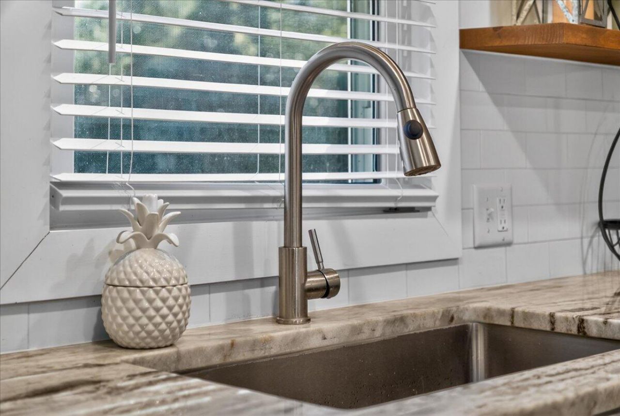 693 Planters Trace Road Photo 15