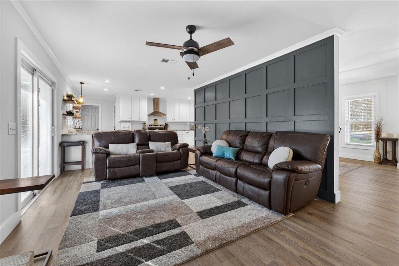 693 Planters Trace Road Photo 16