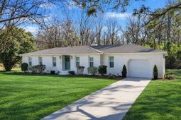 693 Planters Trace Road photo 4