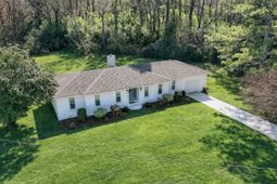 693 Planters Trace Road photo 4