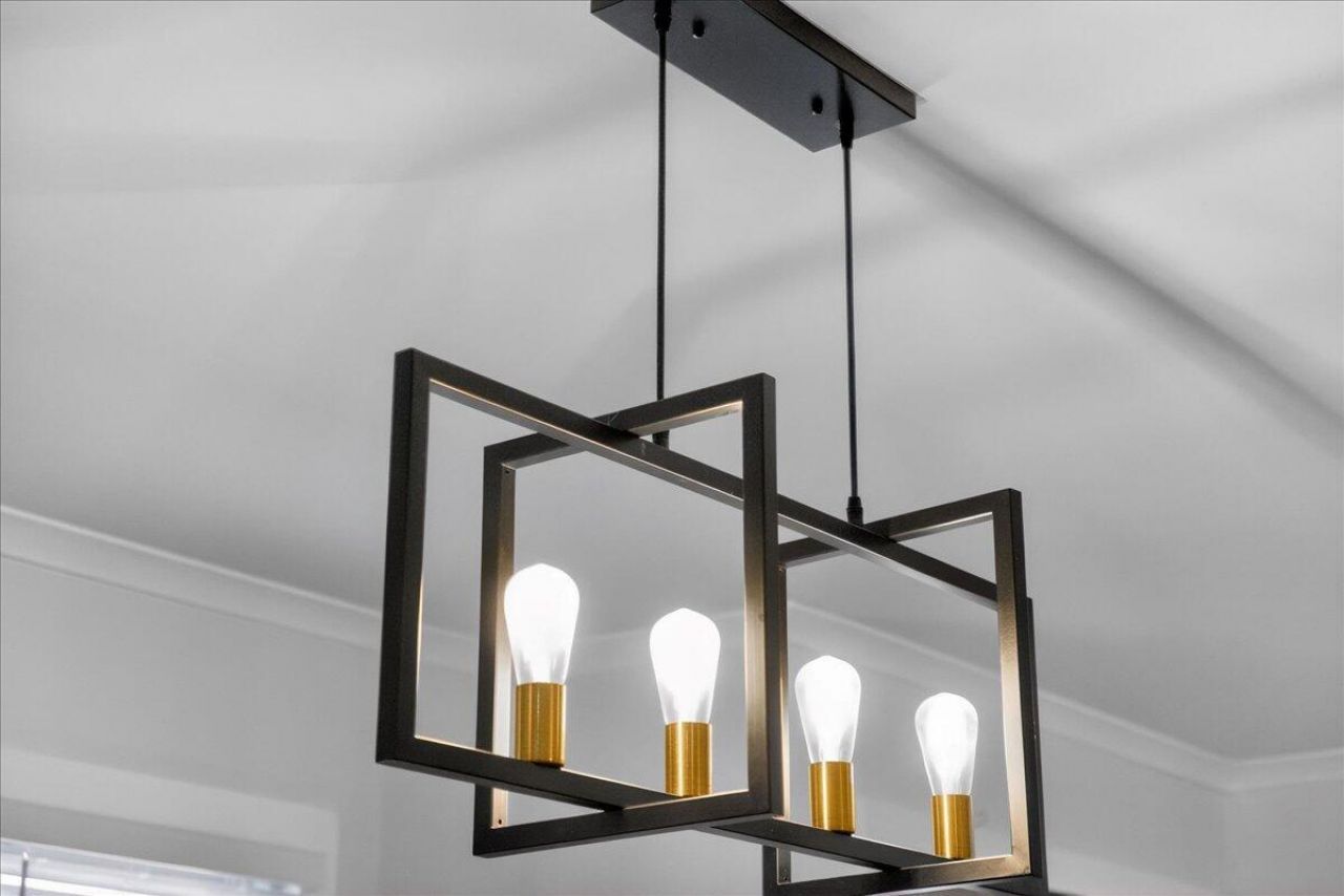 693 Planters Trace Road Photo 9