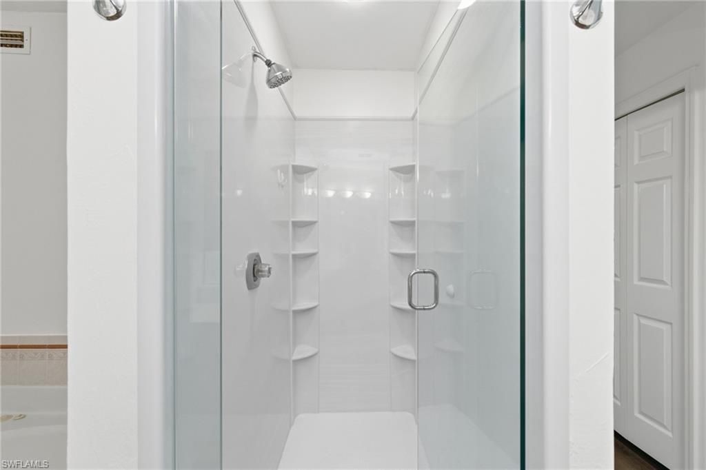 27101/111 Orange Court Dr, Bonita Springs, FL 34135 Photo