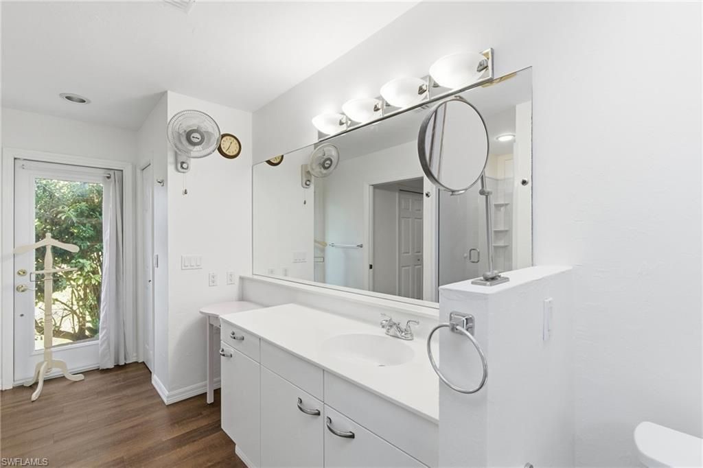 27101/111 Orange Court Dr, Bonita Springs, FL 34135 Photo