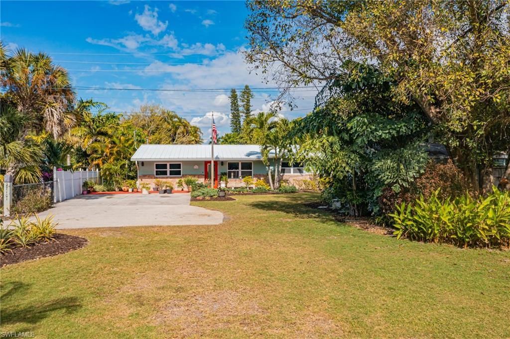 27101/111 Orange Court Dr, Bonita Springs, FL 34135 Photo